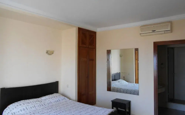 Spacious Apartment with amazing sea views T24316
