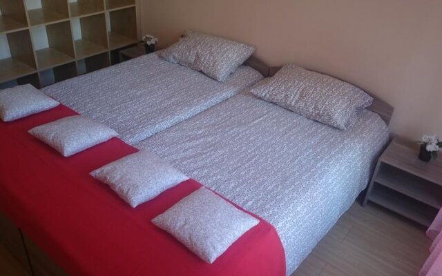 Mini Hotel Max комната для гостей