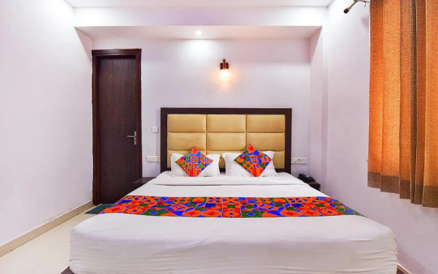 Fabhotel Mayank Residency