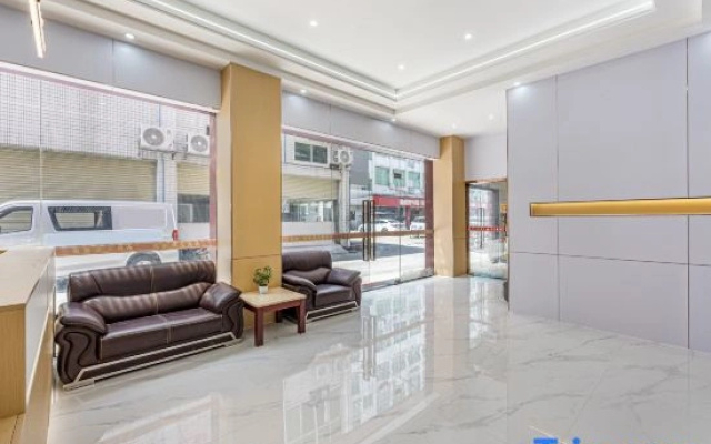 Guangzhou Fengzhihuang Hotel (Xintang Subway Station)