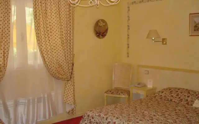 Hôtel Mireille