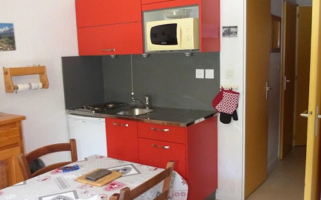 Thymel N°8 : 2 Pièces Cabine 4 Personnes / 2 Rooms Cabin 4 People