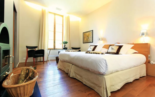 Hotel Château Des Alpilles