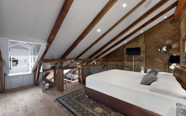 Hotel Epik Montreal