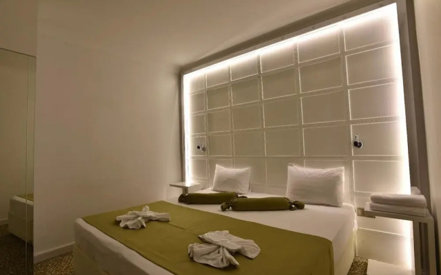Safari Hotel