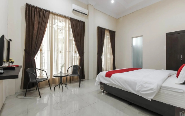 RedDoorz near Grand Palladium