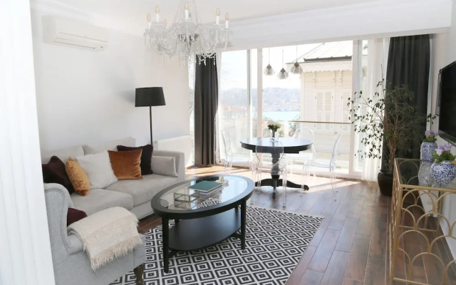 Huma Suites