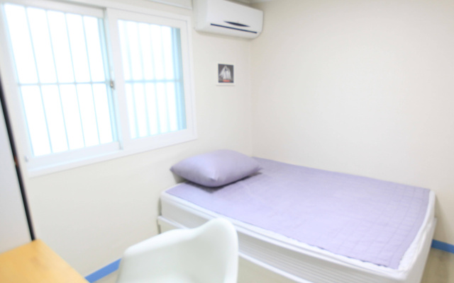 Hongdae Leo Guesthouse