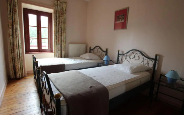 Gite Cugand, 5 pièces, 8 personnes - FR-1-426-93