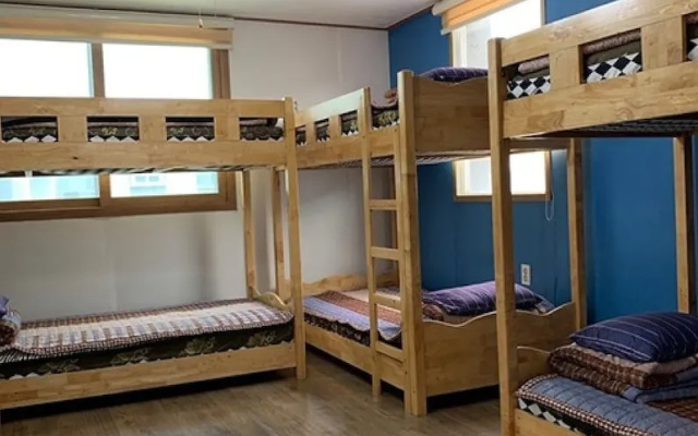 Jeju Gobullak Guest House