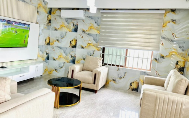 BBM Executive Lodge