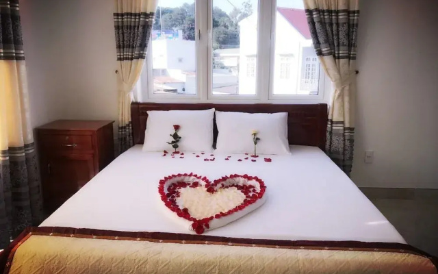 Doi Mong Mo Hotel