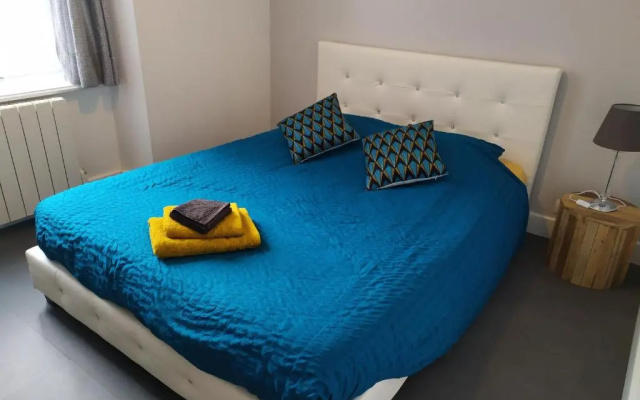 Au Fil de L'eau la Cale 30m²