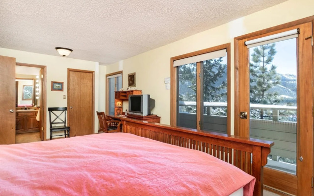 Cliffview - 3 Br Condo