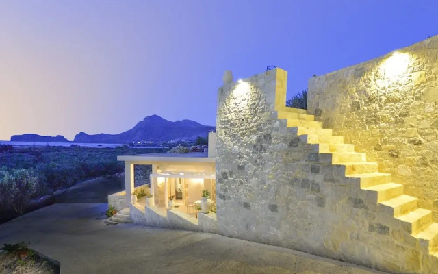 Koukis House With Sea View