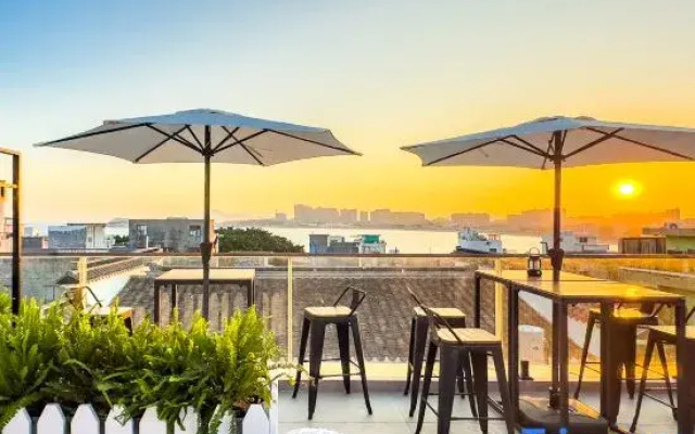 ChengNei Homestay (South Gate Bay)