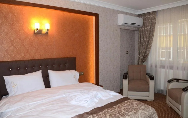 Otel Alcazar