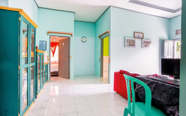 OYO 2903 Putri Residence Syariah