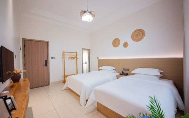 Zuohai Youshe Hotel