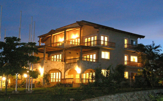 Marina Puesta del Sol