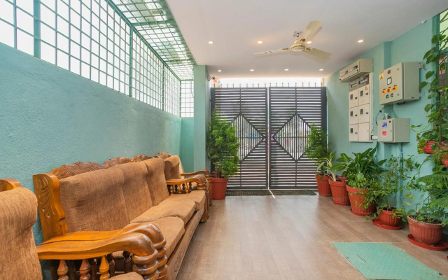 OYO Flagship 9528 Hotel Midas Casita