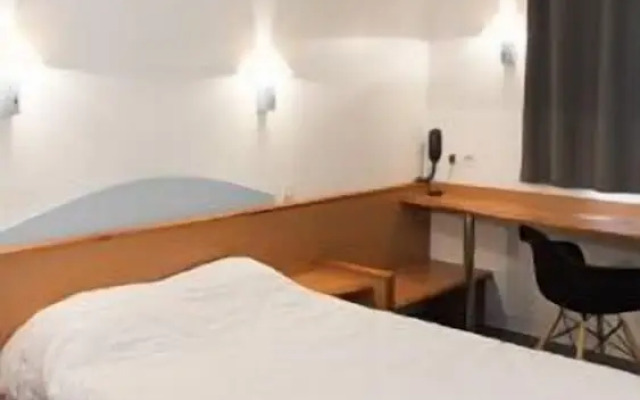 Hôtel First Rodez