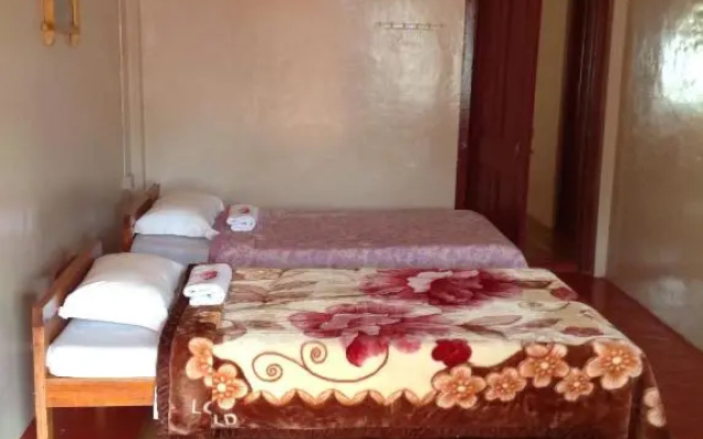 Holly Lodge Guest House