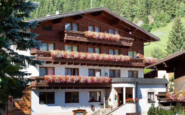 Hotel ad LACA