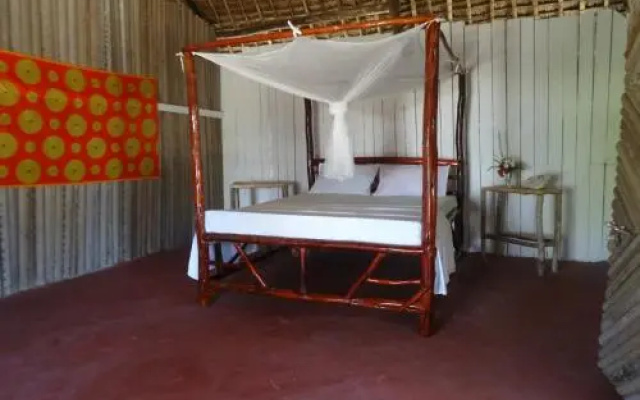 SandRocks Lodge