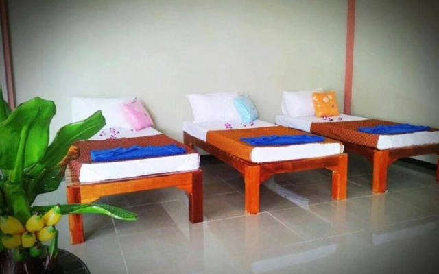 Thanasiri Hotel and Resort