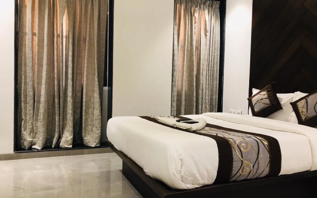 Hotel Flora Suites