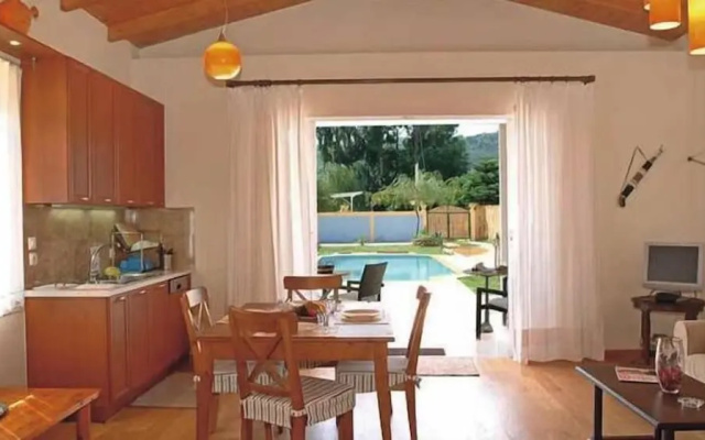 Gyra Villas