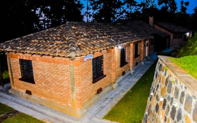 Gisakura Guest House