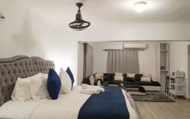 8 Bedrooms Penthouse, Jacuzzi & Private Terrace