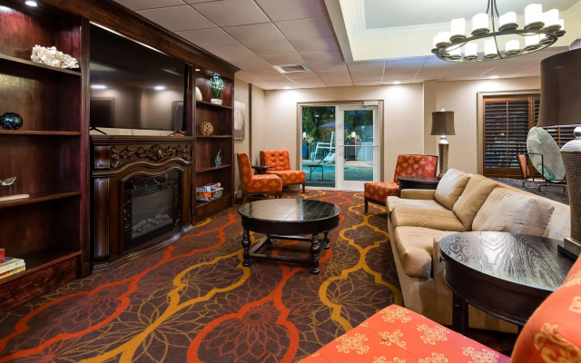 Best Western Plus Ambassador Suites Venice