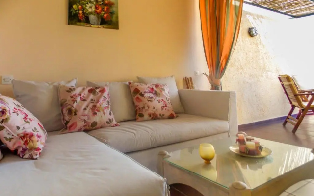 Manto On The Beach Apartments