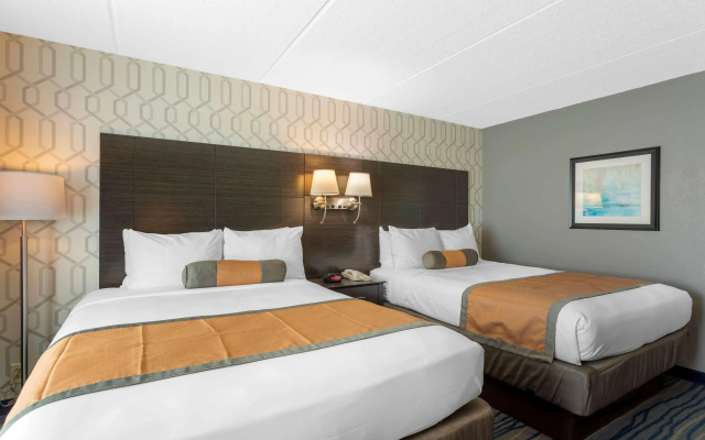Best Western Plus Bowling Green