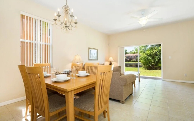 Old Town Retreat at Regal Oaks