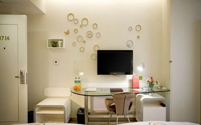 ZongGuan Branch EESIR Hotel