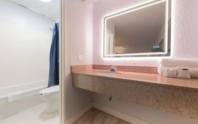 Boardwalk Suites Baton Rouge