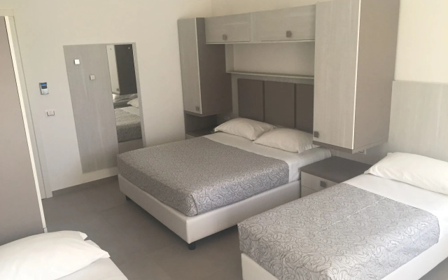 Hotel Caravel