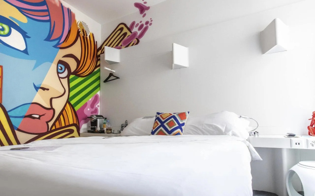ibis Styles Lausanne Center Mad House