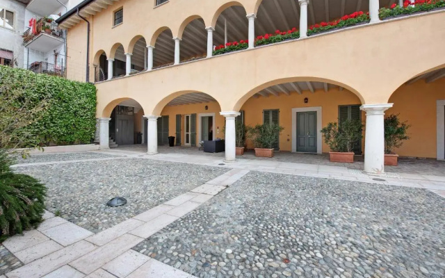 Palazzo Archi 2a
