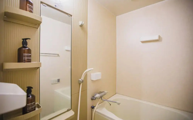 R Residence Tanimachi