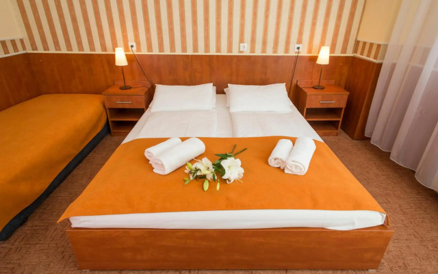 Atlantic Hotel