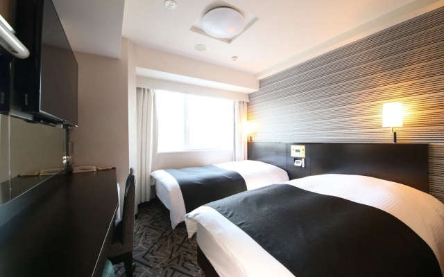 Отель APA Hotel & Resort Tokyo Bay Makuhari