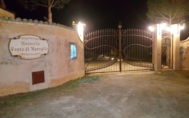 Отель Agriturismo Fonte di Maroglio Кастровиллари вид на фасад