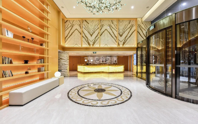 Atour Hotel Beijing West Railway Station South Sq