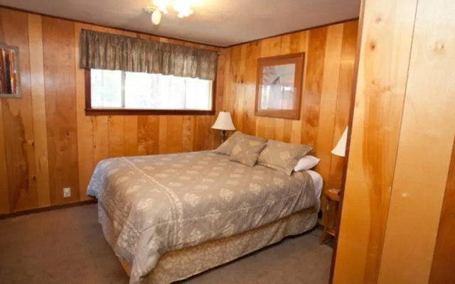 RedAwning Cabin #50R Soots-Me