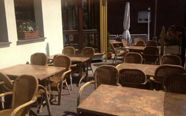 Hotel Restaurant Flora